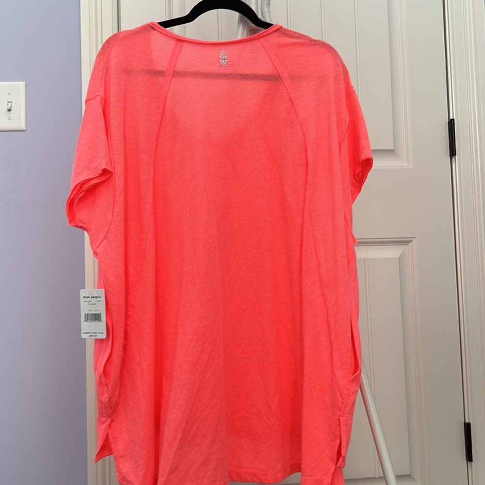 NWT FP City Vibes Flamingo Tee - Picture 4 of 5